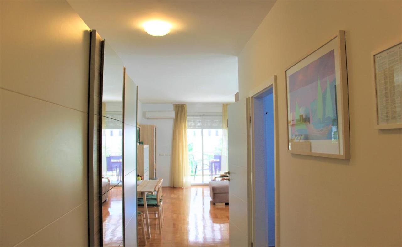 Adris - Private Parking * Zadar