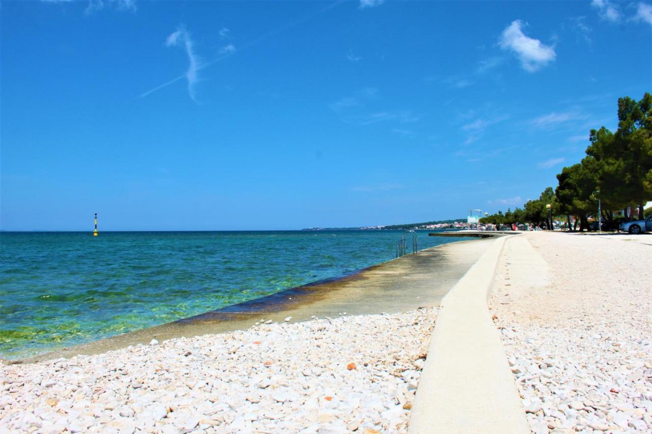 Adris - Private Parking Apartment *